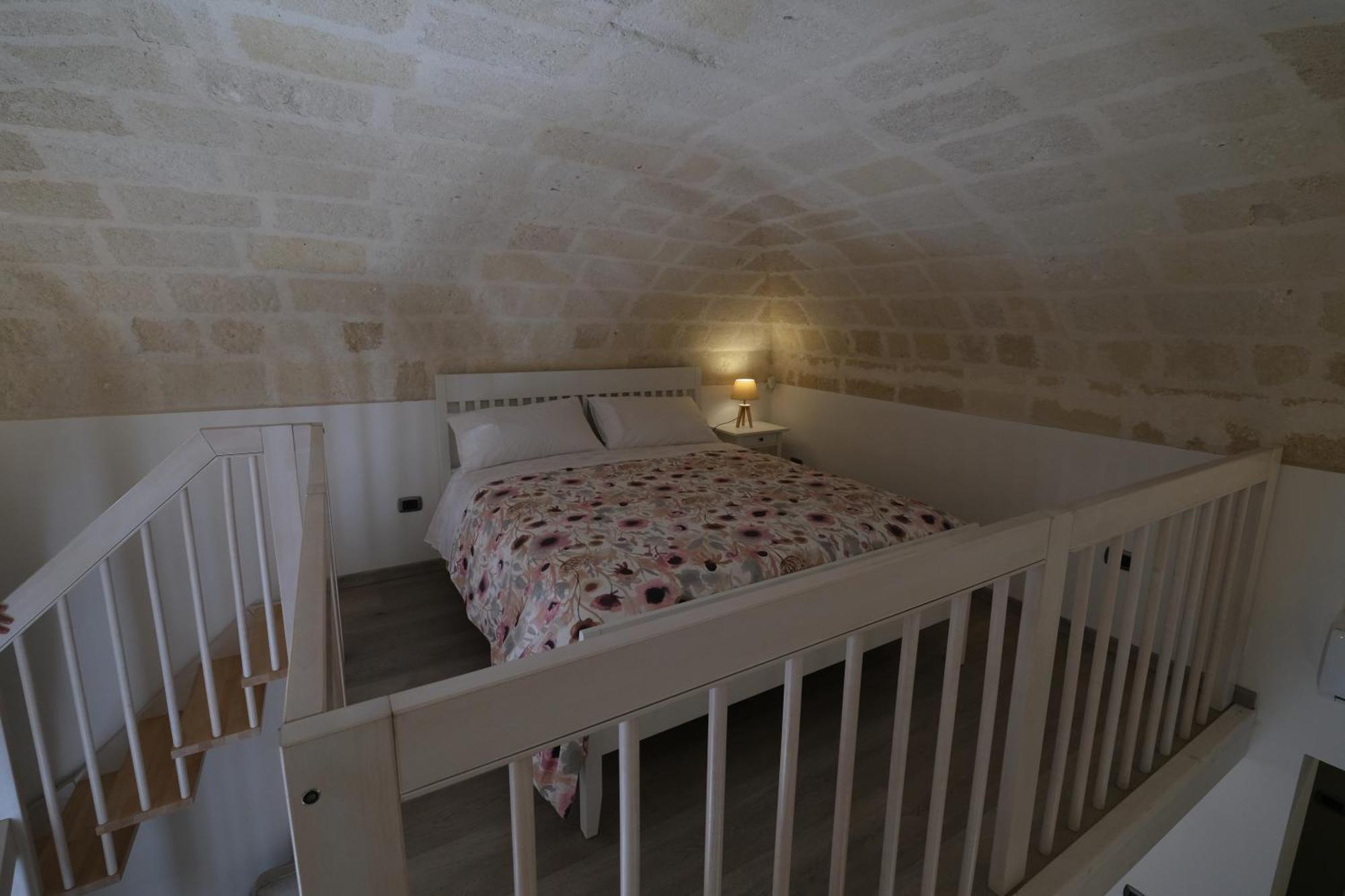 Il Poggiolo Fiorito Hotel Taranto Luaran gambar