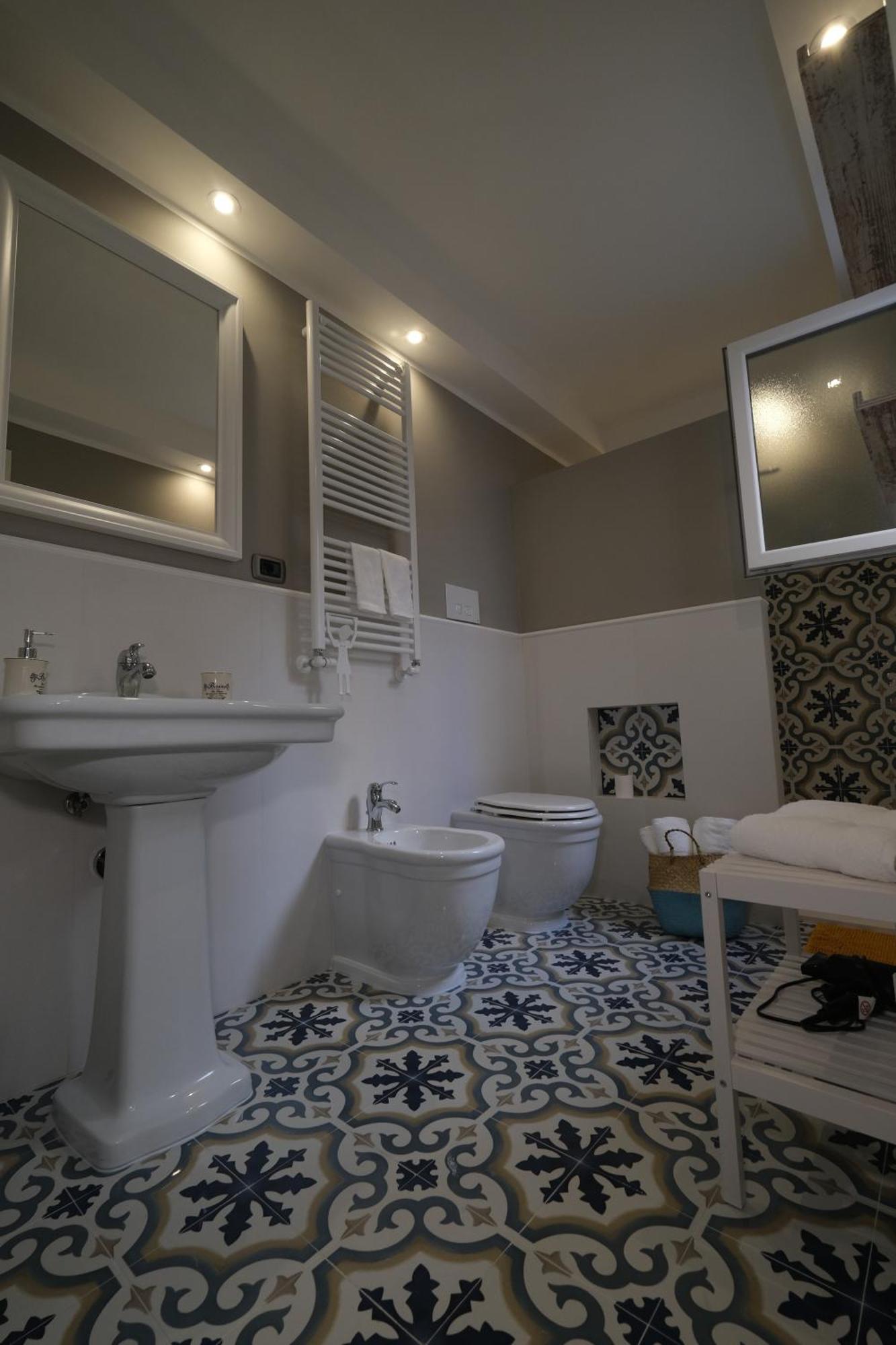 Il Poggiolo Fiorito Hotel Taranto Luaran gambar