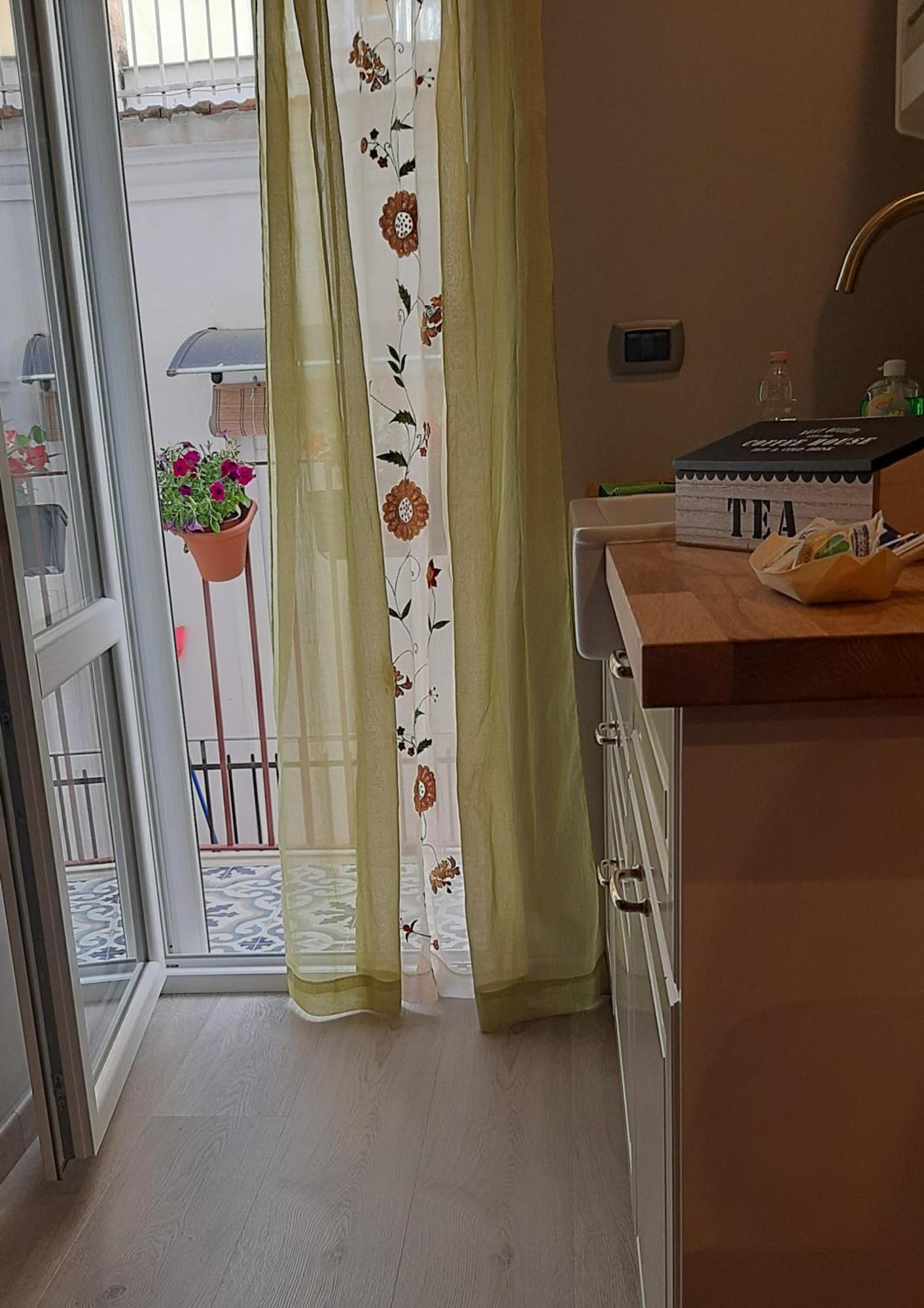 Il Poggiolo Fiorito Hotel Taranto Luaran gambar
