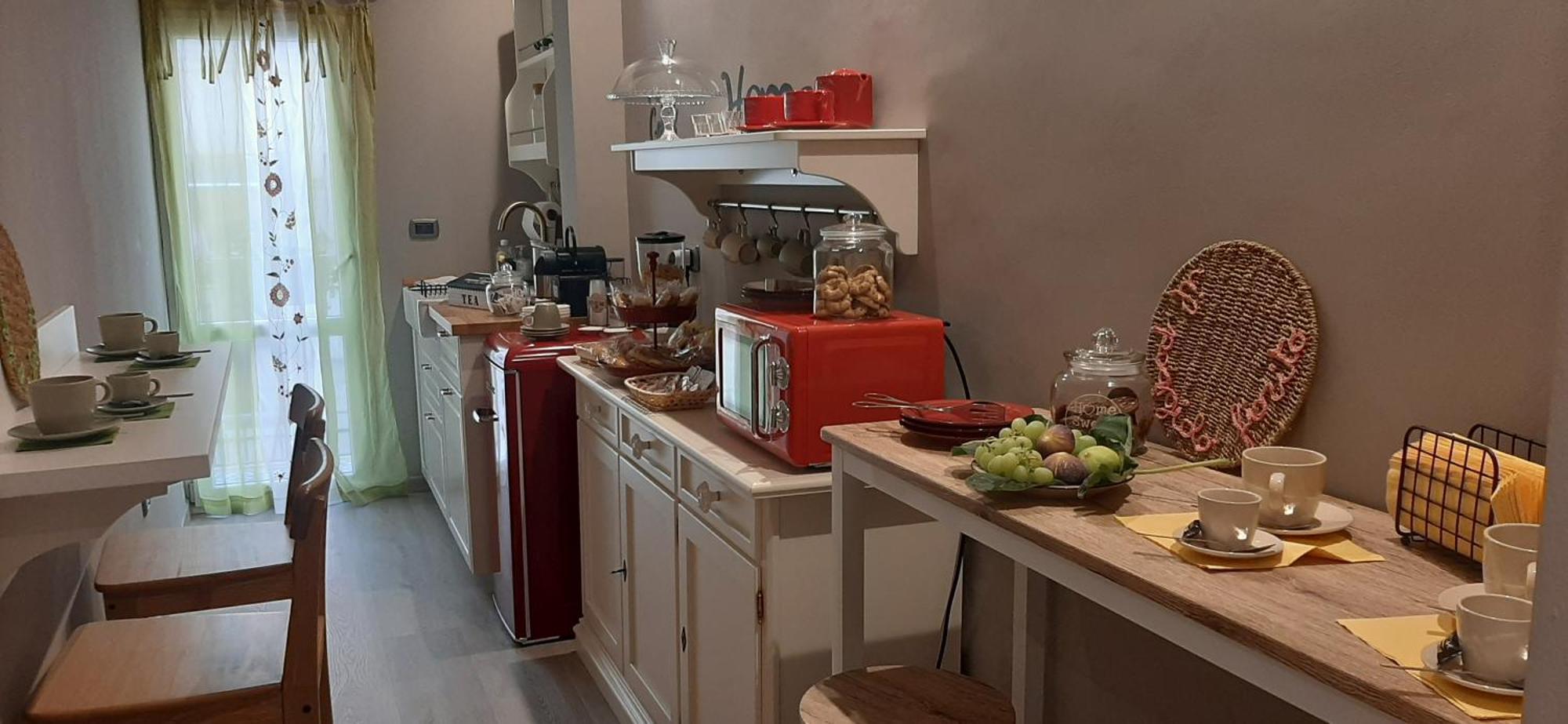 Il Poggiolo Fiorito Hotel Taranto Luaran gambar